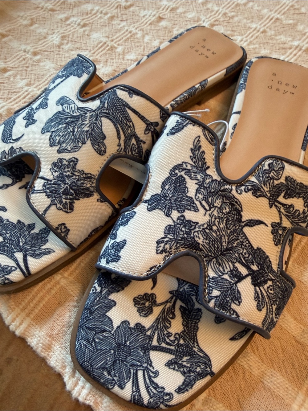A new day target Nina slide sandals toile 8.5 new - Picture 4 of 7